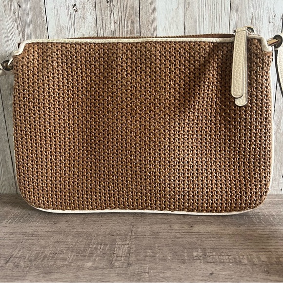 Kate Spade JACKSON Woven STRAW TRIPLE GUSSET CROSSBODY - Picture 4 of 9